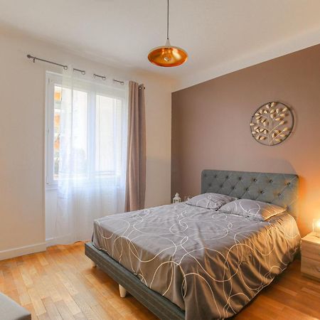 Apartamento Le Parilly - Ma Cabotte Vénissieux Exterior foto